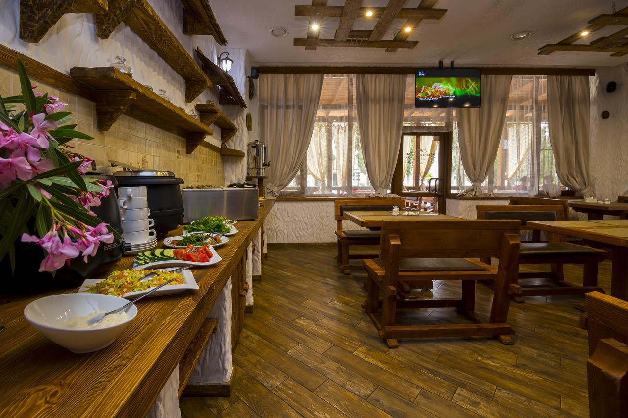 Napra Hotel Tsandrypsh Esterno foto